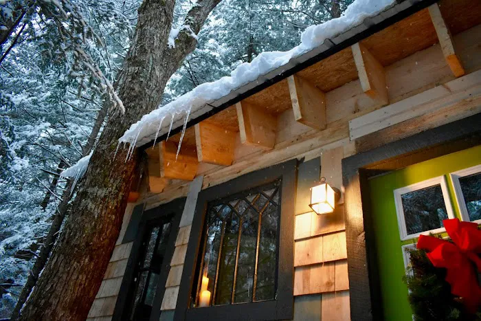 Stone City Treehouse 4