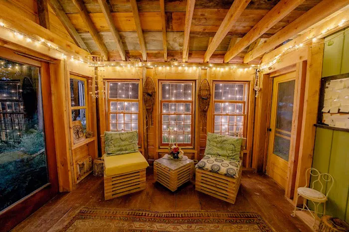 Stone City Treehouse 4