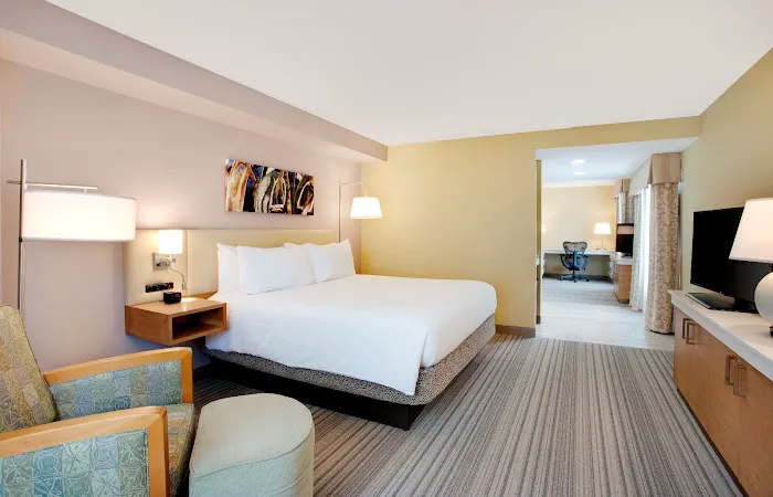 Hilton Garden Inn Saratoga Springs 4