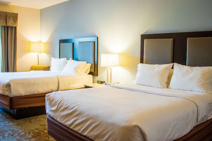 Comfort Inn & Suites Plainville-Foxboro 4
