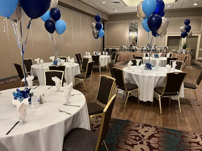 enVision Hotel & Conference Center Mansfield-Foxboro 4