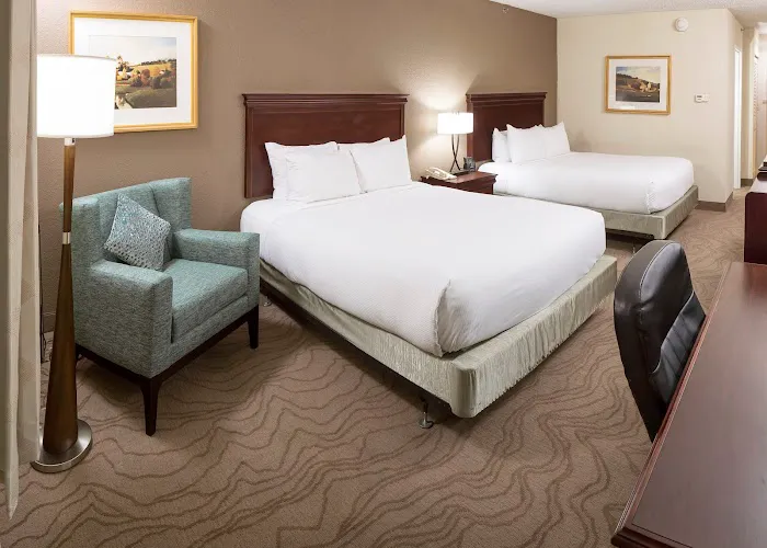 DoubleTree by Hilton Hotel Boston - Milford 5