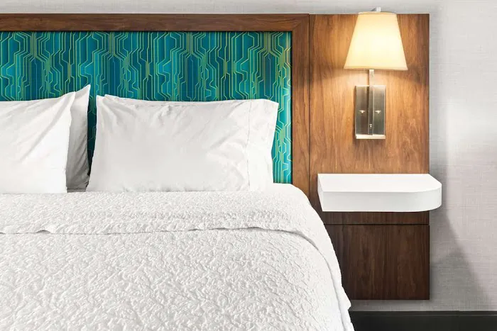 Hampton Inn Seekonk 4