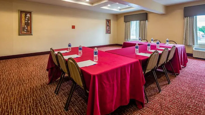 Best Western Providence-Seekonk Inn 4