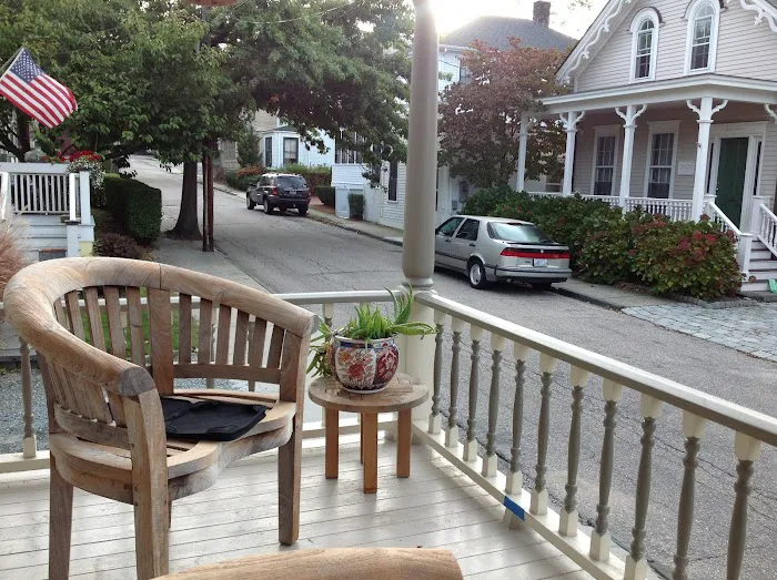 POPLAR HOUSE INN 4