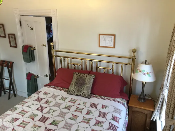 POPLAR HOUSE INN 4