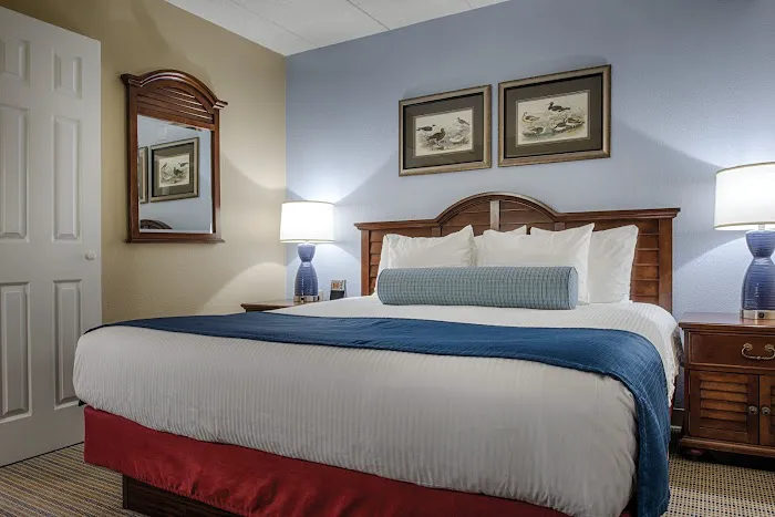 Club Wyndham Inn on Long Wharf 4