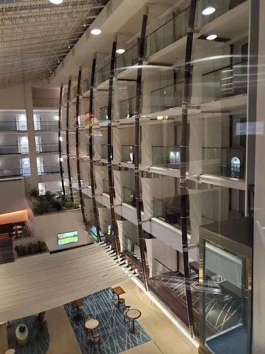 Marriott Gift Shop 4