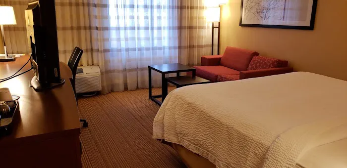Sonesta Select Newport Middletown 5