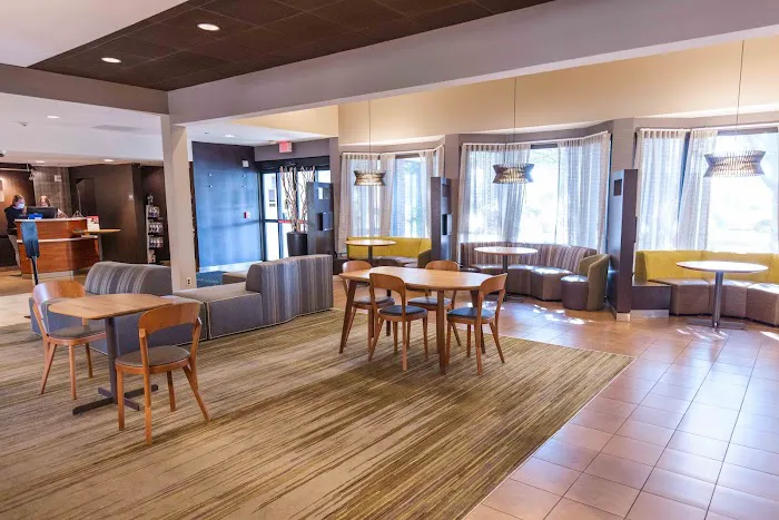 Sonesta Select Newport Middletown 5
