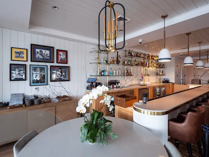 The Brenton Hotel 4