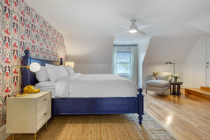 The Shore House 5