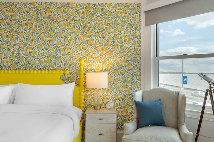 The Shore House 5