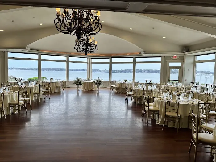 Newport Time Resorts 4