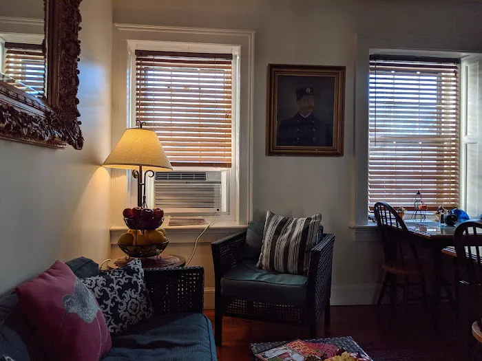 Jailhouse Inn 4