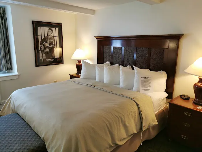 Jailhouse Inn 4