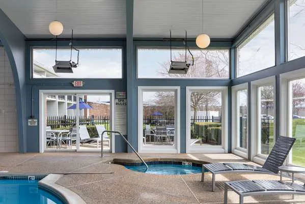 Howard Johnson by Wyndham Middletown Newport Area 5