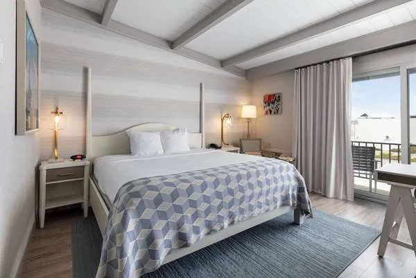 Howard Johnson by Wyndham Middletown Newport Area 5
