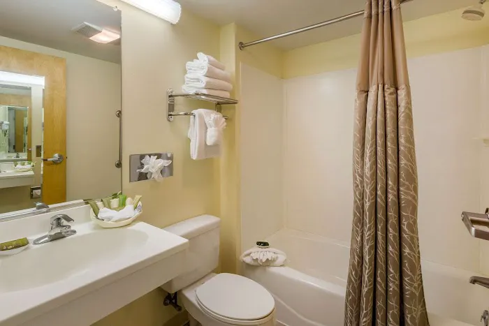 The Carriage House Inn Newport 5