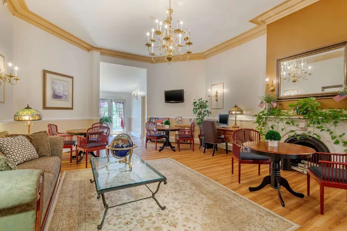 The Carriage House Inn Newport 5