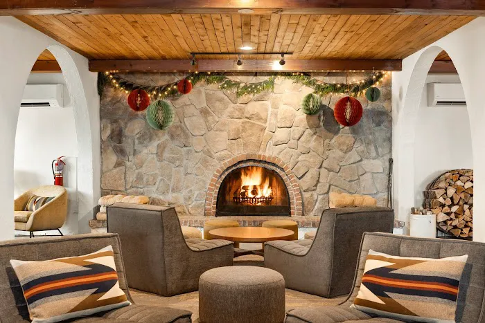 Sun Lodge 4