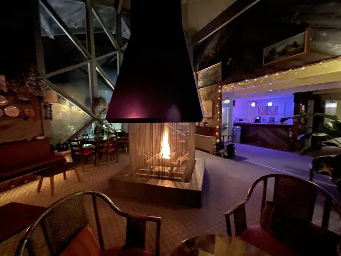 Toll Road Inn 5
