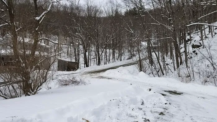 Marbledge Cabins 5