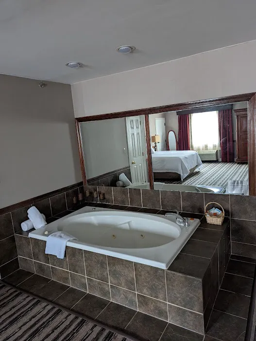Colonial Hotel 4