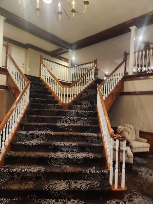 Colonial Hotel 4