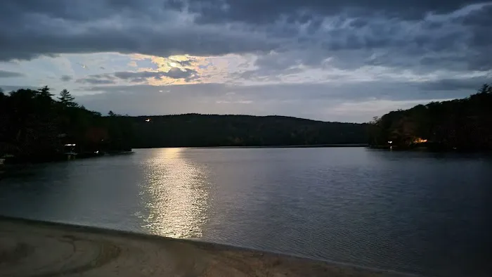 Lake Shore Village Resort 4