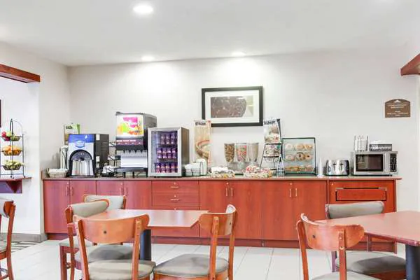Microtel Inn & Suites by Wyndham Olean/Allegany 4