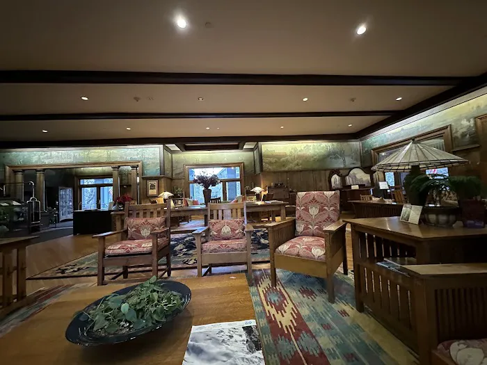 Roycroft Inn 4
