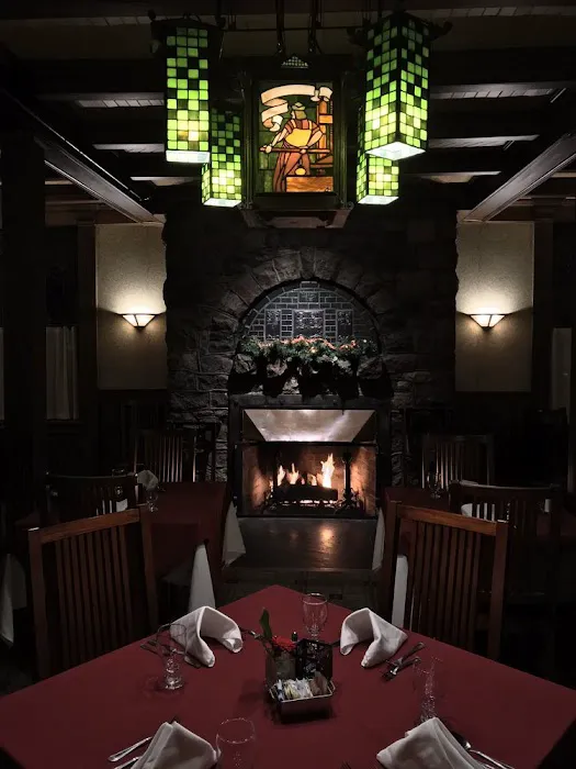 Roycroft Inn 4