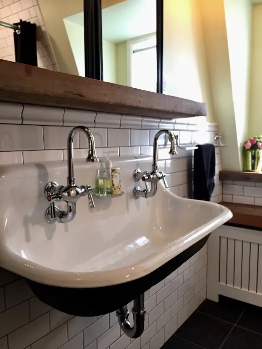 Carriage House at Rushing Waters 4