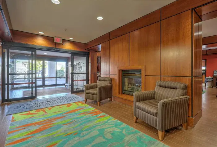 Hampton Inn Batavia 4