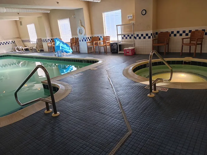 Hampton Inn Batavia 4