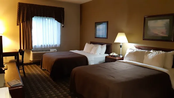 Fairbridge Inn & Suites Batavia - Darien Amusement Park 4