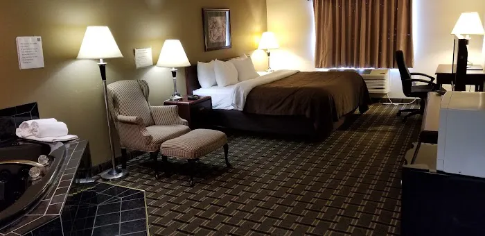Fairbridge Inn & Suites Batavia - Darien Amusement Park 4