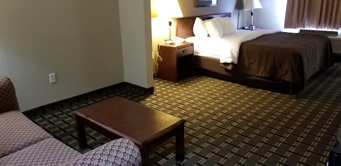 Fairbridge Inn & Suites Batavia - Darien Amusement Park 4