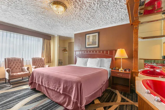 Rodeway Inn & Suites Clarence/Buffalo East 4