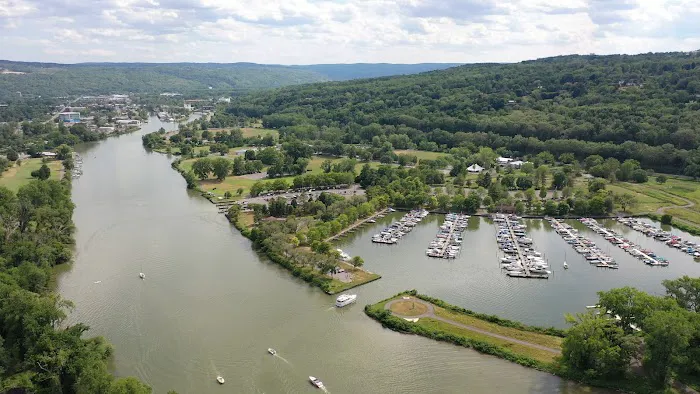 Discover Ithaca 4
