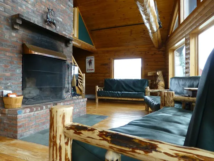 Stowe Log Chalet 4