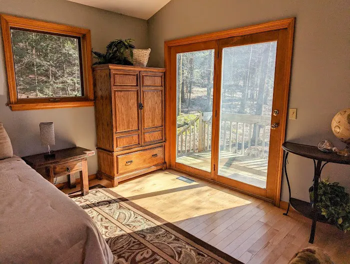 Stargaze & Snuggle Studio Retreat 4