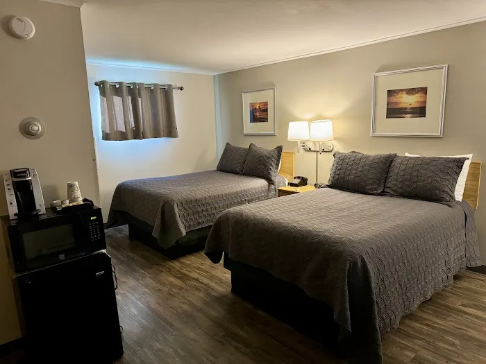 Sunset Motor Inn 5