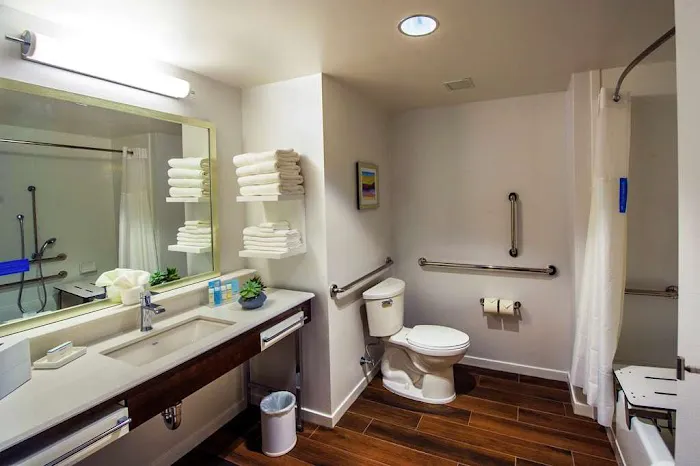 Hampton Inn & Suites Foxborough/Mansfield 4