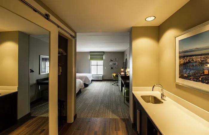 Hampton Inn & Suites Foxborough/Mansfield 4