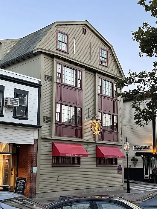 America's Cup Inn 4