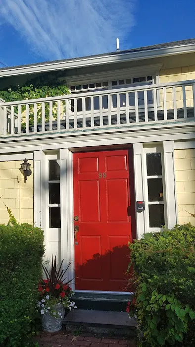 Yankee Peddler Inn 4