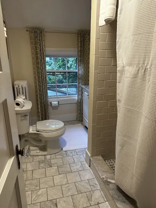 Marshall Slocum Inn 4