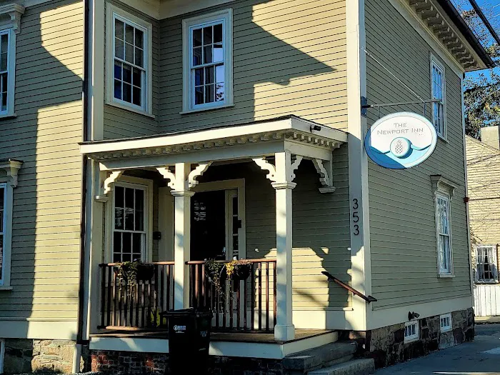 The Newport Inn 4